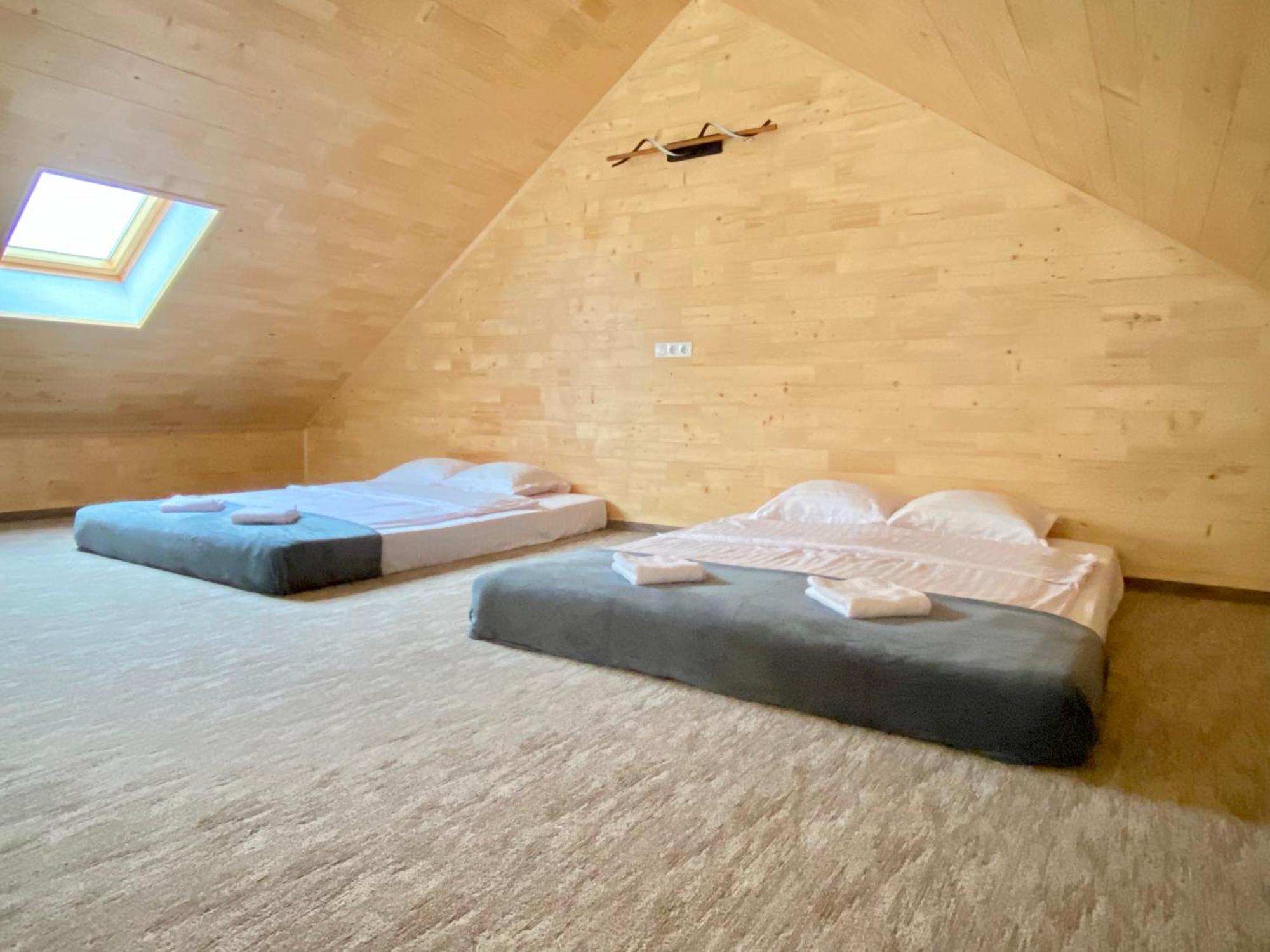 Villa Casa Tinca 2 Izvoru Mureşului Esterno foto
